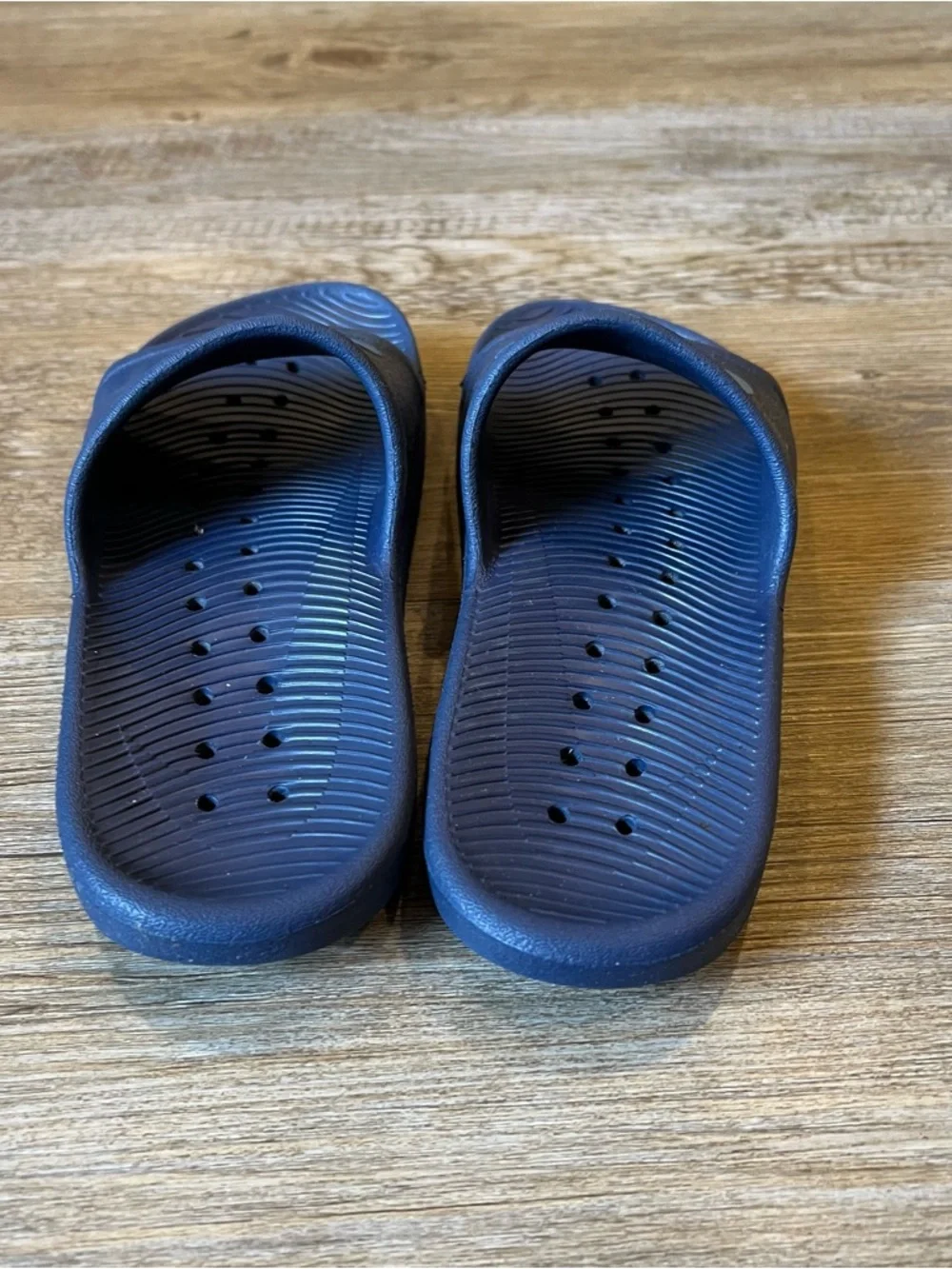 Nike Blue Slide Sandals w/Teal Swoosh youth size 2